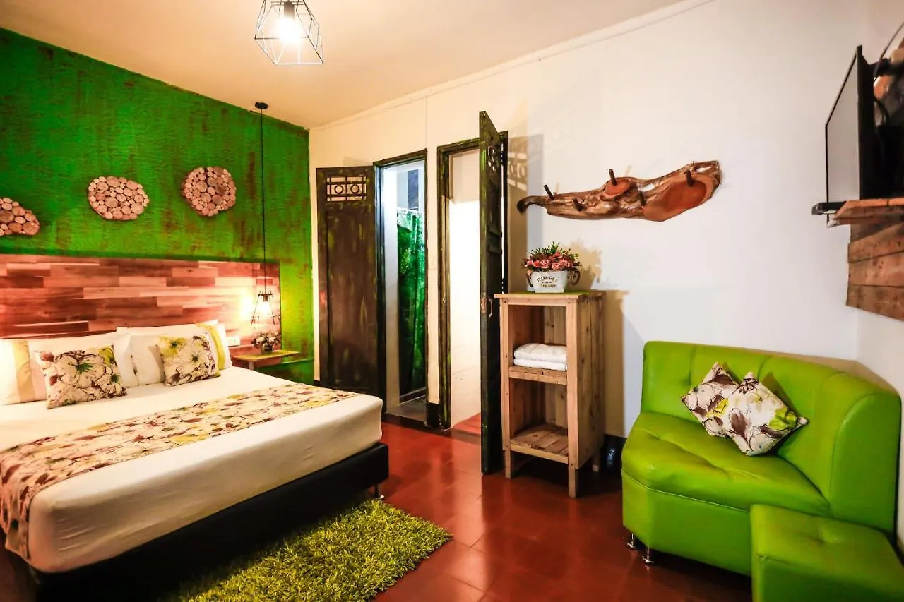 فندق The Garden Lleras 10 ميديلين