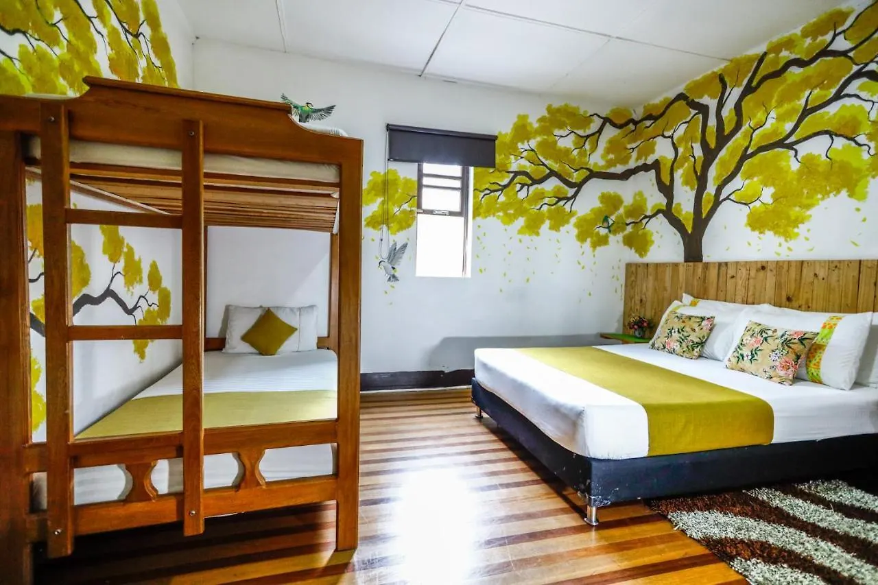 فندق The Garden Lleras 10 ميديلين